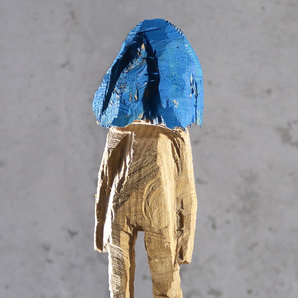 Holzskulptur Vince Anhalter expressiv mit der Kettensäge geschnitzt figurativeart