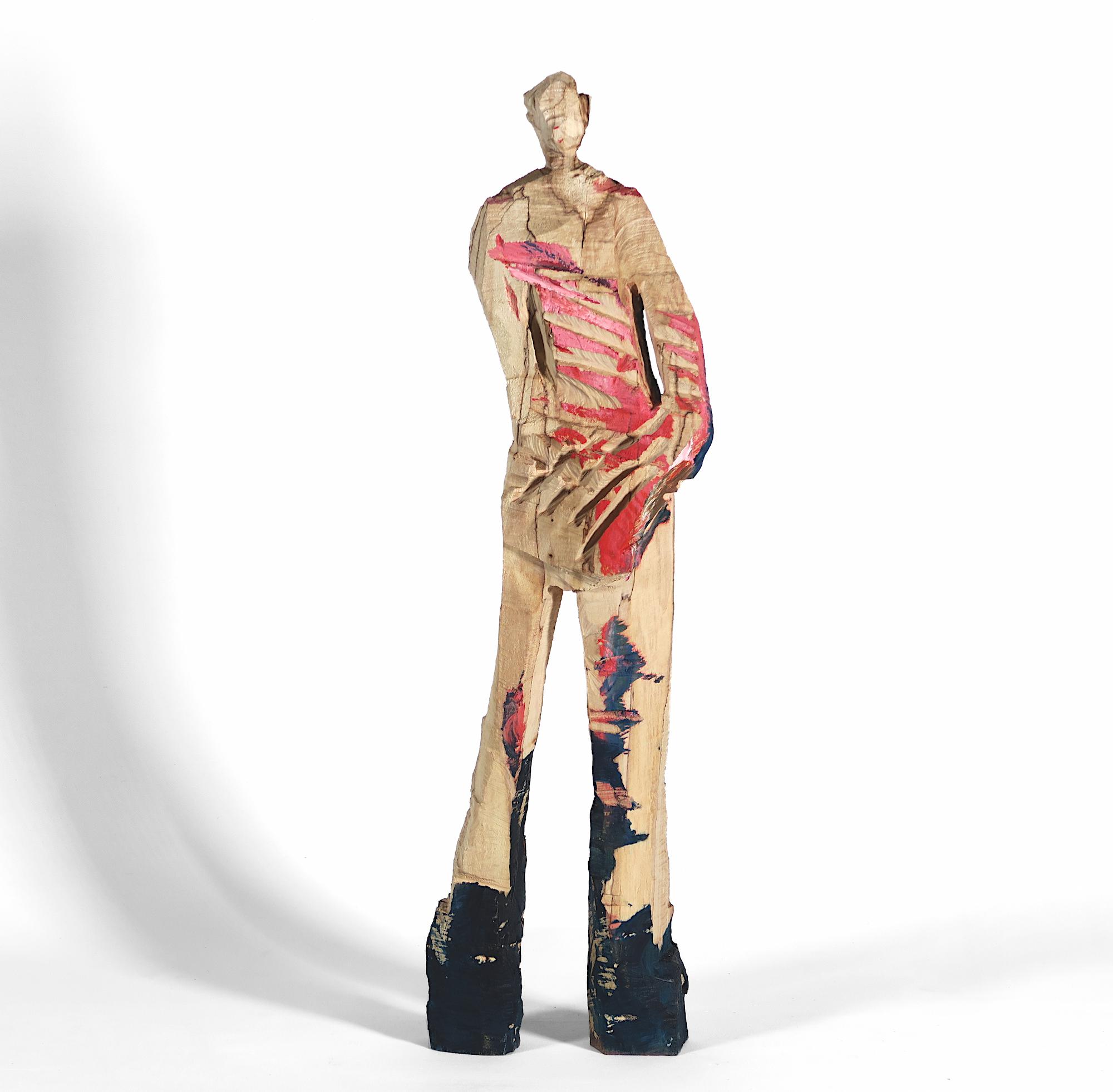 kleine Holzfigur 'Lou' aus Ahorn von vorne