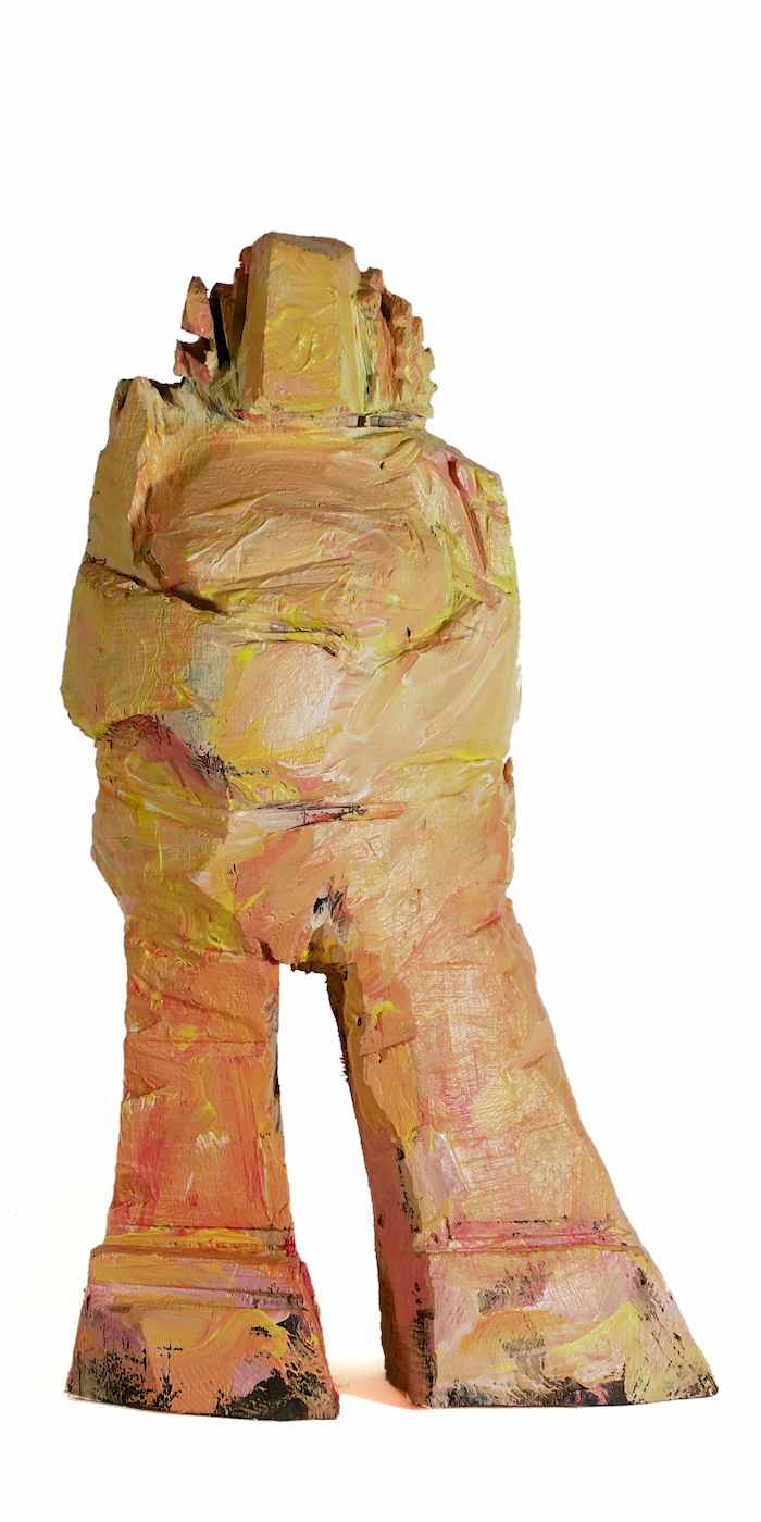 kleine Holzfigur 'Geli' - pastos gelb gefasste Holzfigur