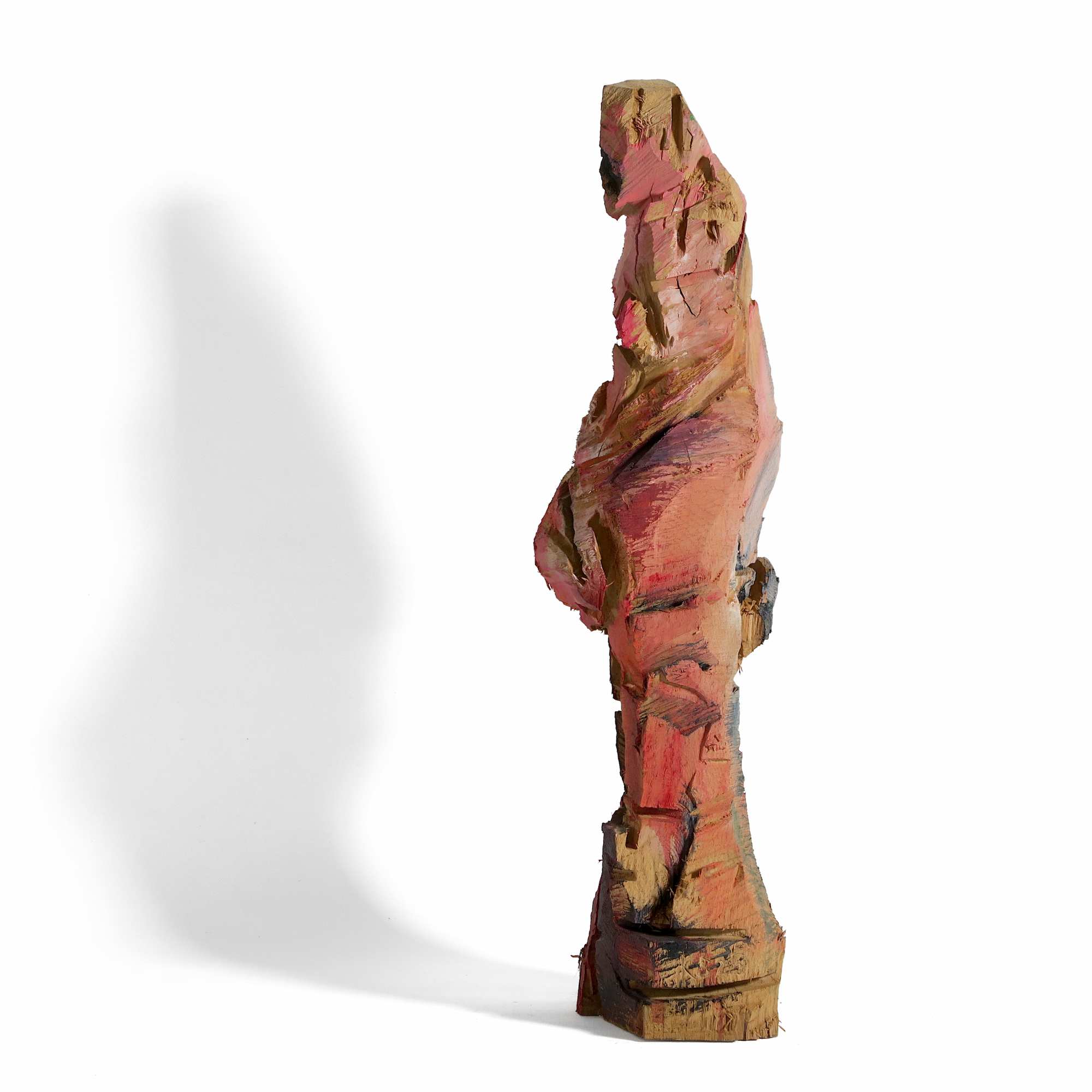 kleine Holzfigur Frieda - linke Seite