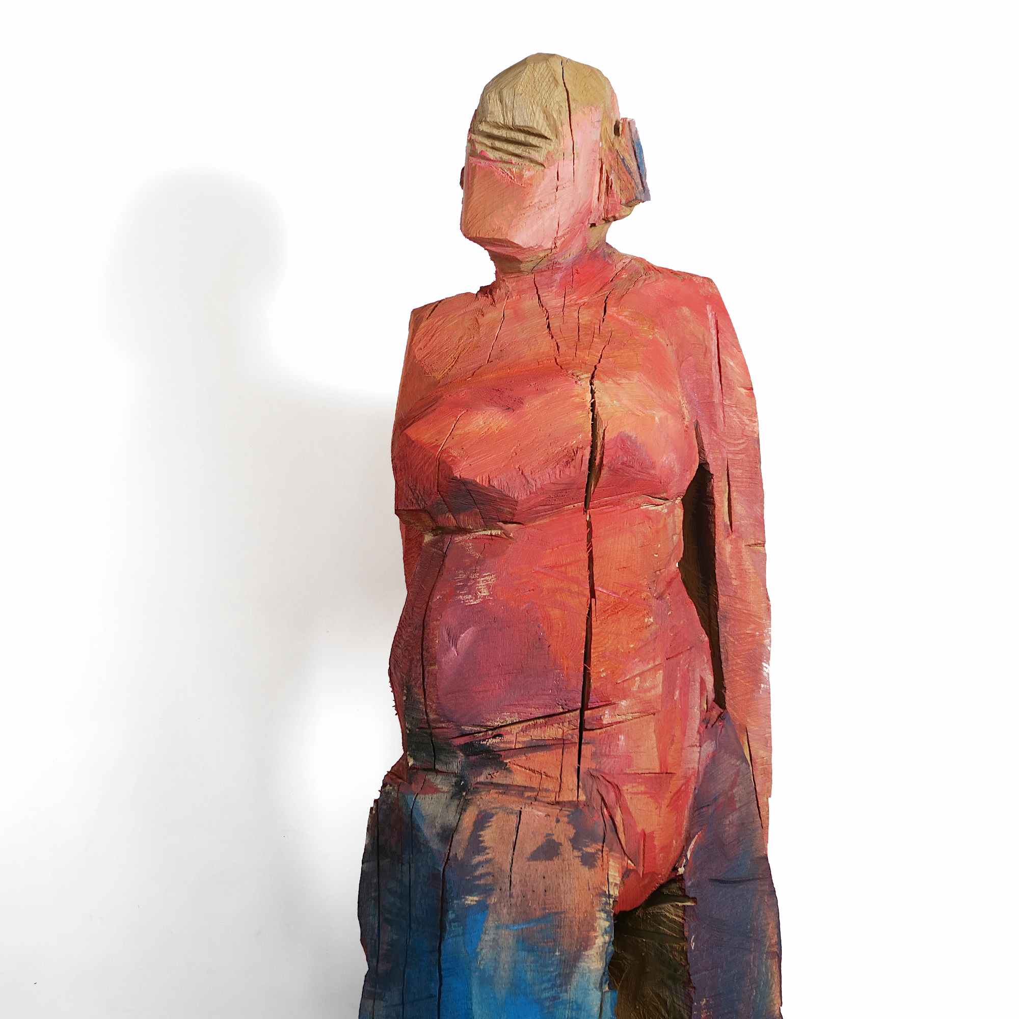 Holzskulptur 'Ruth' aus der Serie der 'Holzköpfe' - Detailaufnahme vom Kopf